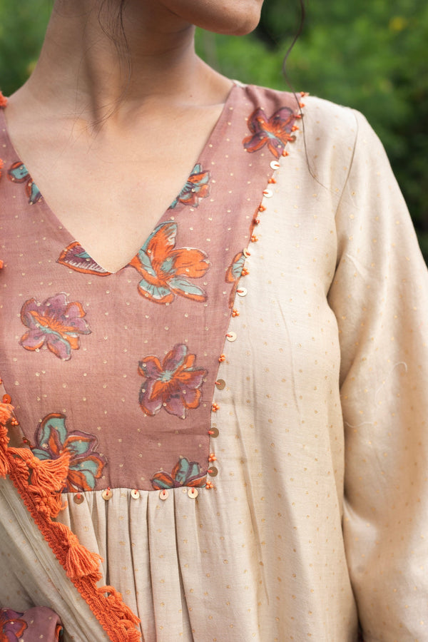 ANU NAIRA CHANDHERI KURTA