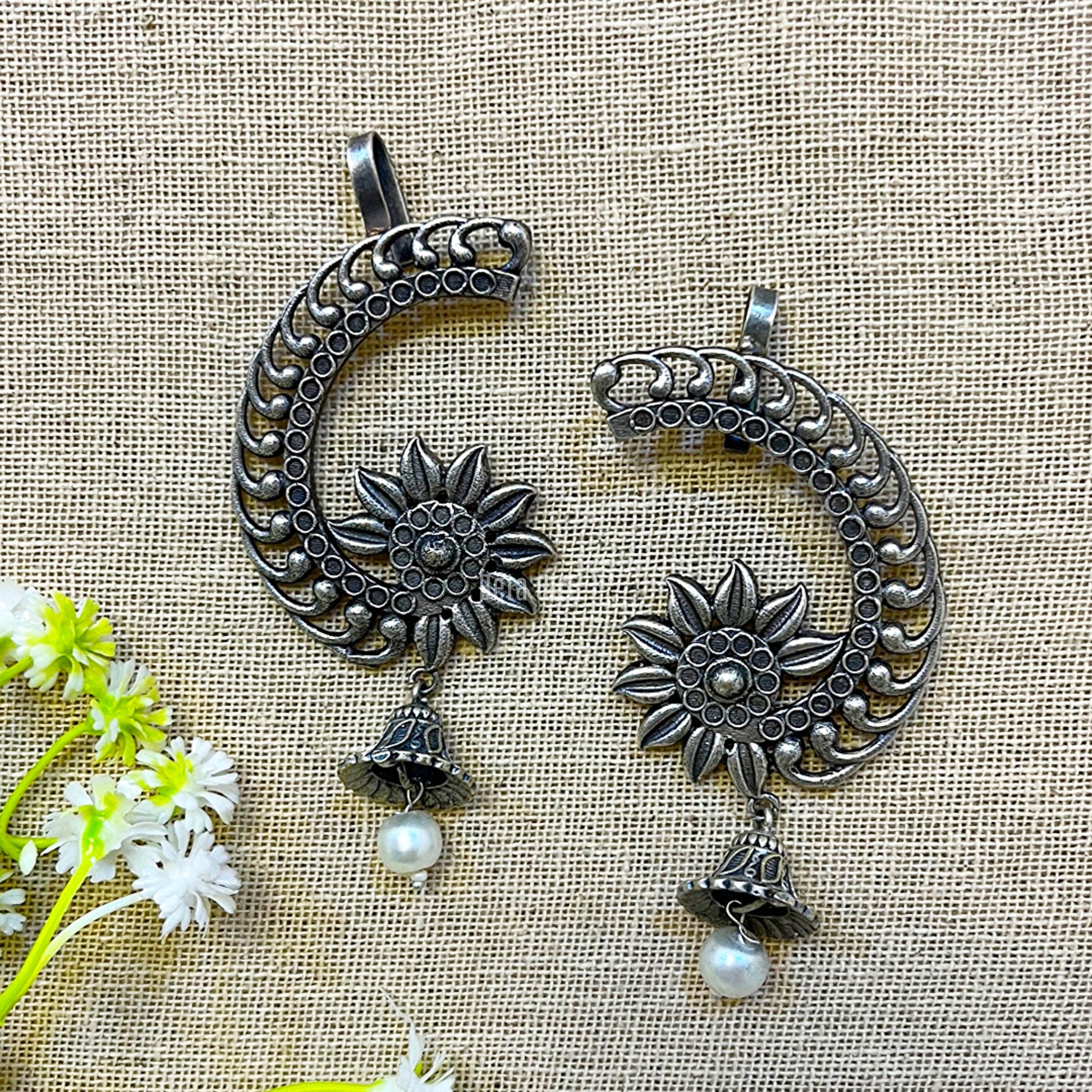 Pearl Drop Oxidised Earcuff