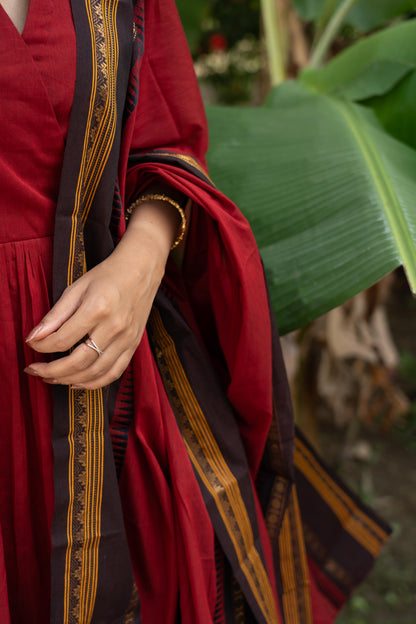 Studio Red Kanchi Cotton Top & Dupatta