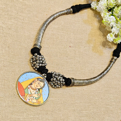 Printed Pendant Oxidised Choker