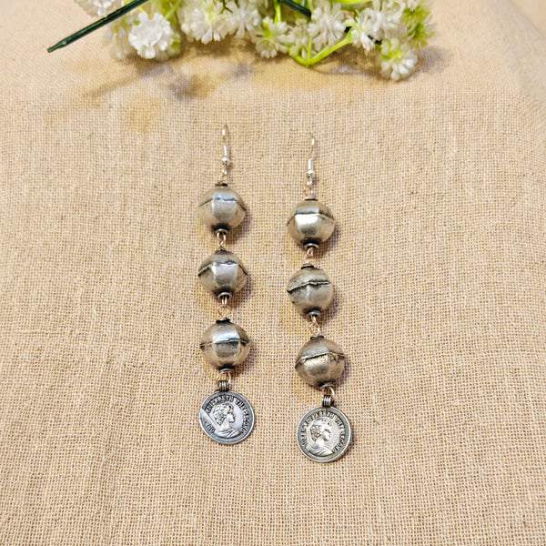 Drop Silver Look Alike Oxidized Dangler