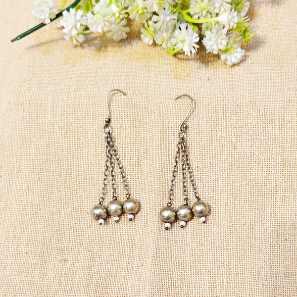 Silver Look Alike Oxidized Dangler