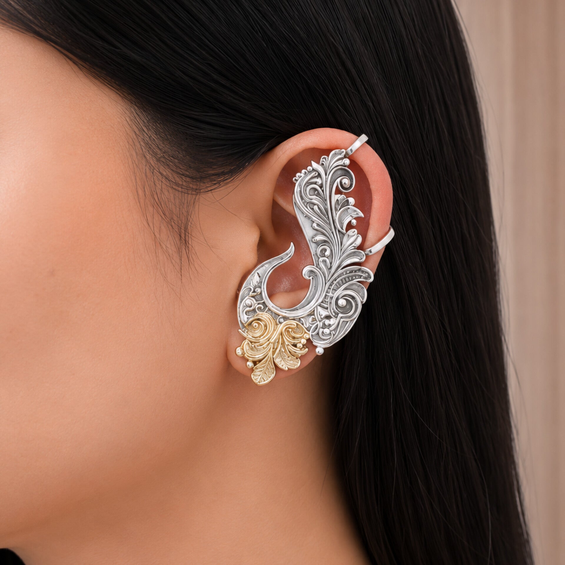 Oxidised Earcuff