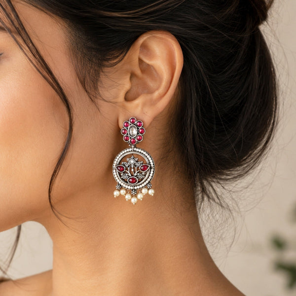 Ivyy Silver Look Alike Stone Earring