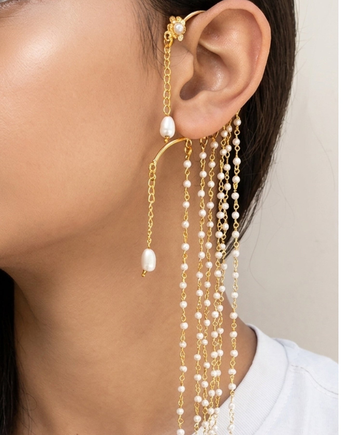 Oak Silver Look Alike Golden Pearl Earcuffs