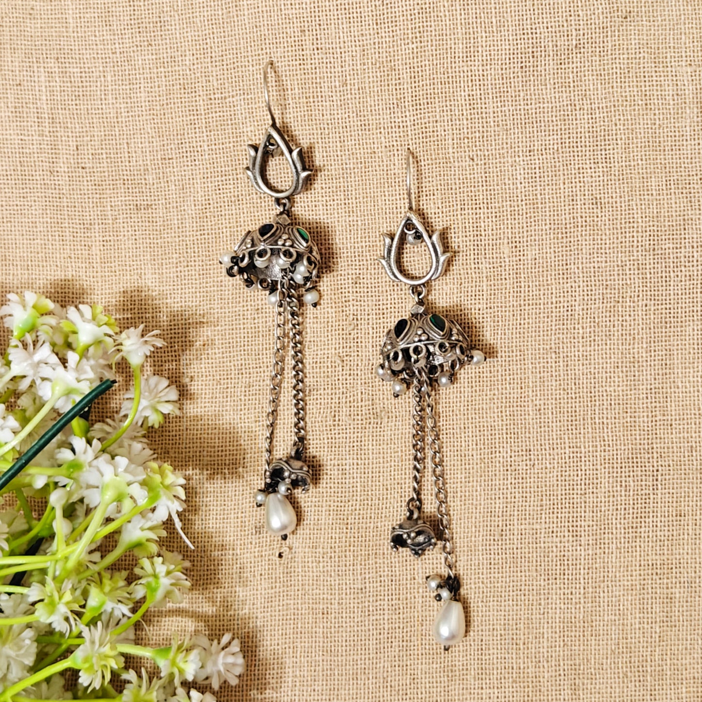Regal Silver Look Alike Oxidized Dangler