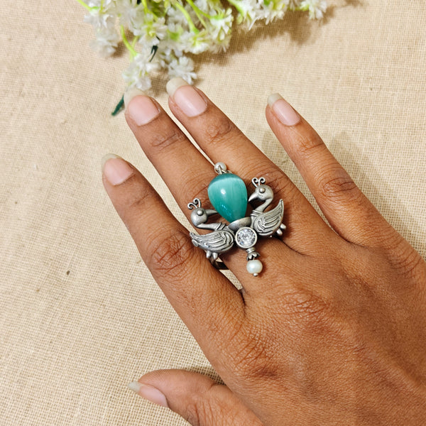 Vintage Silver Look Alike Oxidized Ring