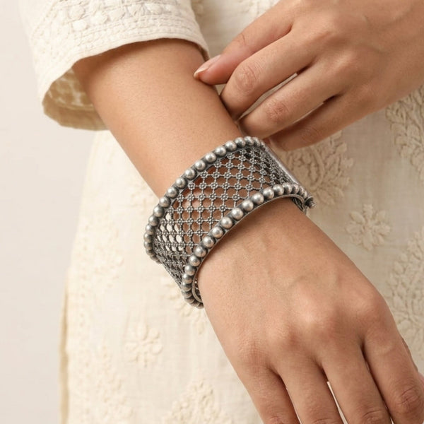 Magistic Silver Look Alike Oxidised Kada For Garba