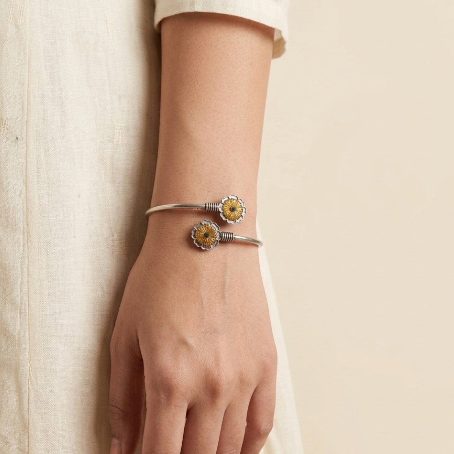 Starika Silver Look Alike Dual Tone Bracelet