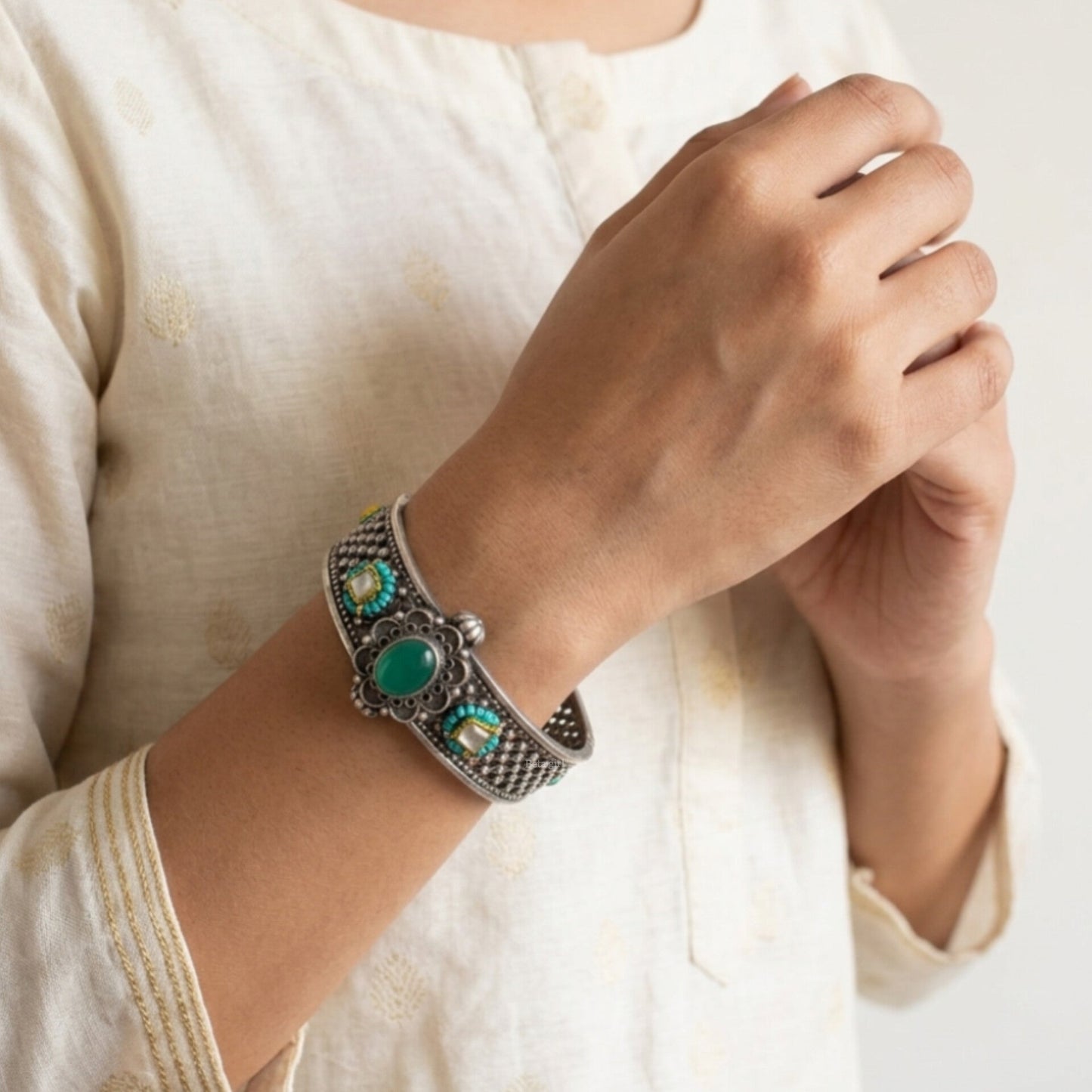Skype Kundan Enamel Kada With Turquoise Stone
