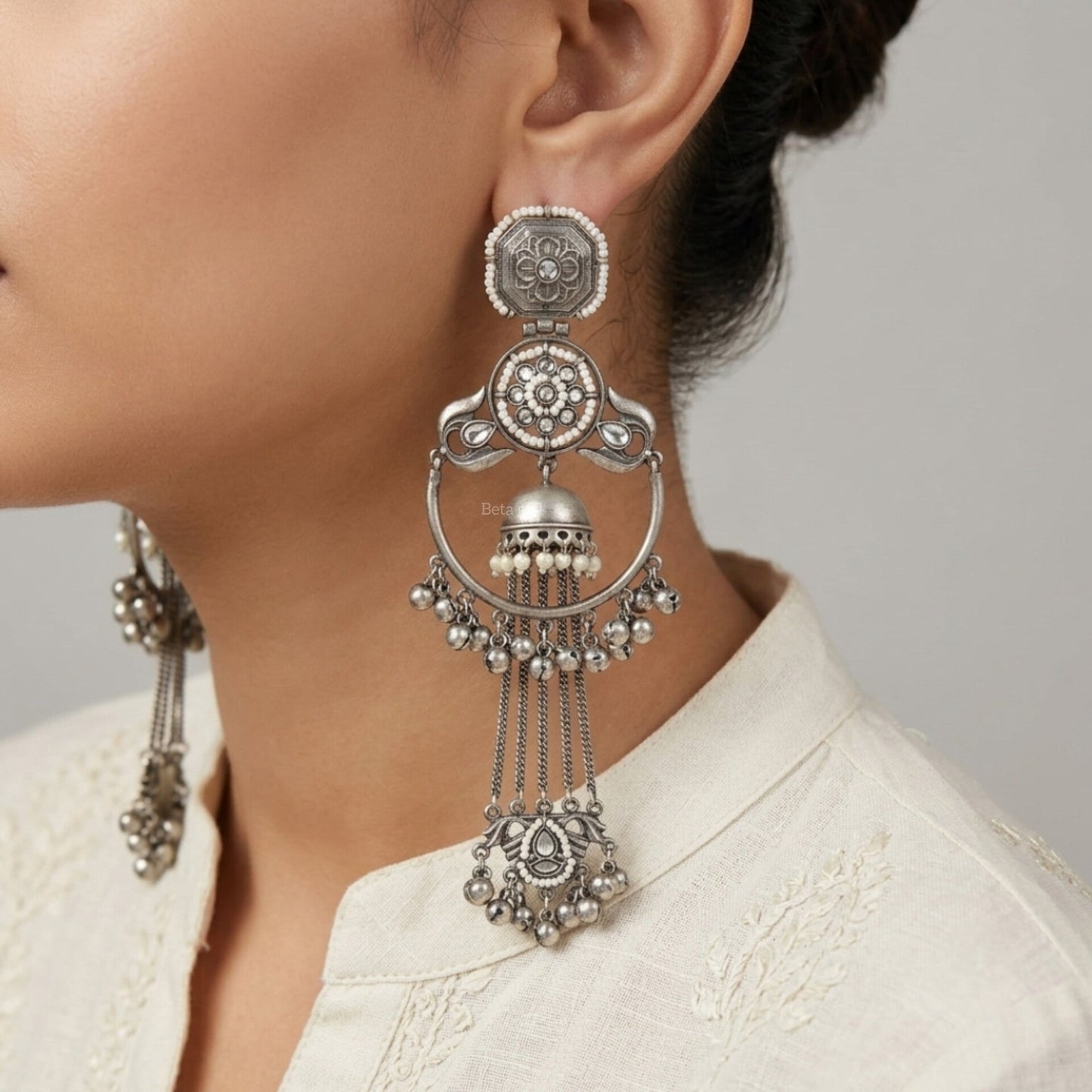 Zephyr Silver Look Alike Oxidized Earring