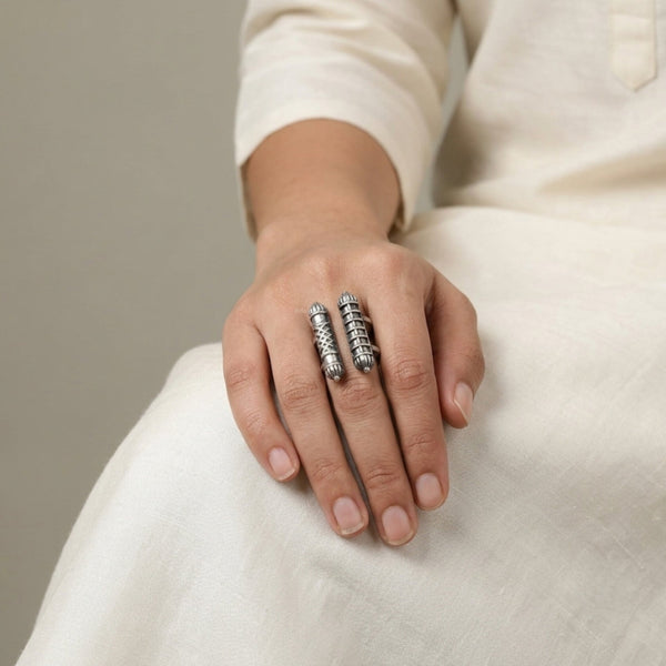 Kari Silver Look Alike Oxidized Ring