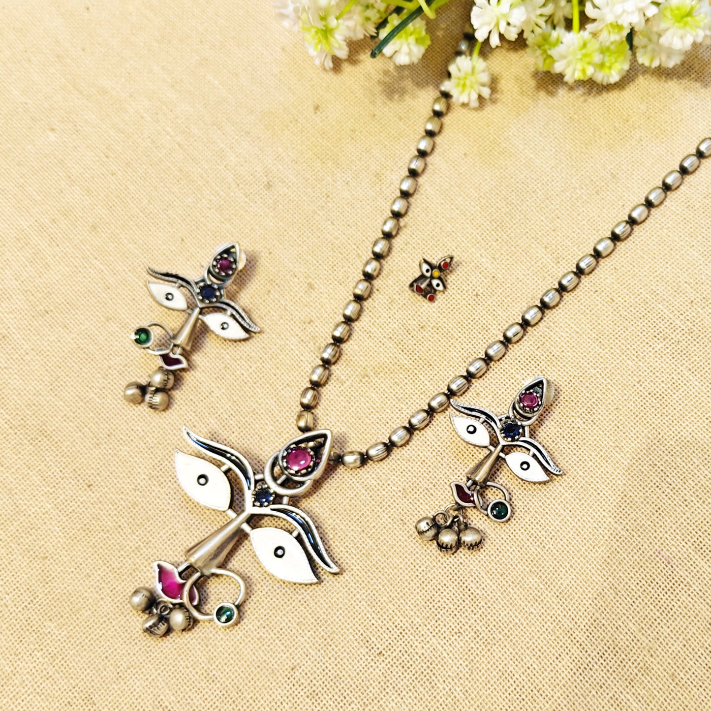 Feather Silver Look Alike Oxidized Necklace