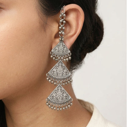 Enchant Silver Look Alike Oxidized Earring