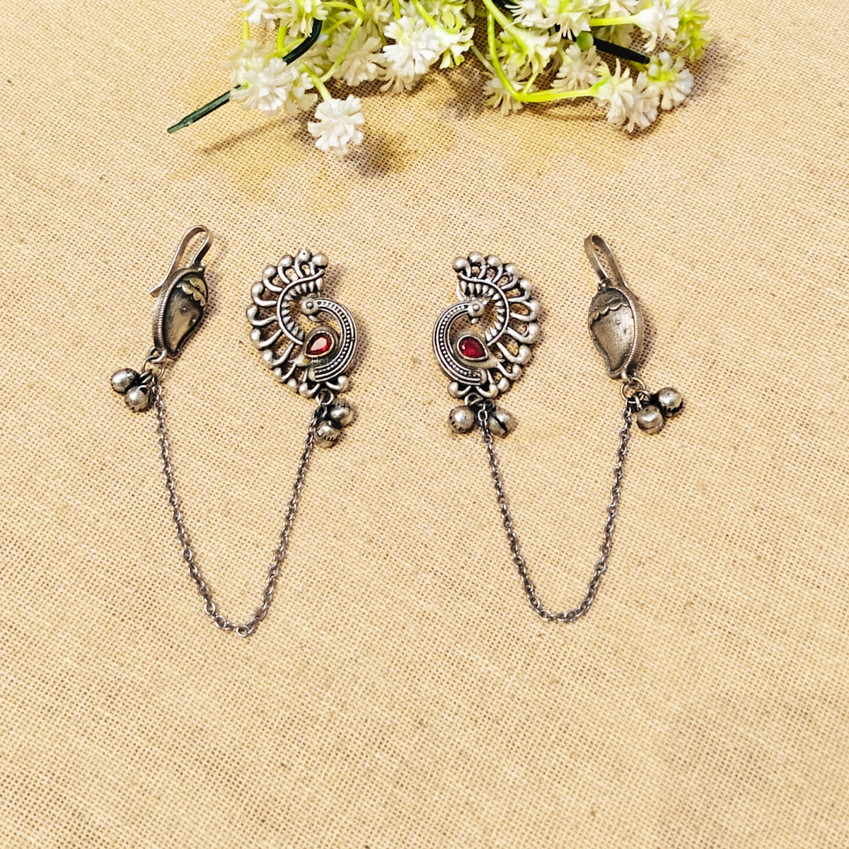 Velora Silver Look Alike Oxidized Earcuff