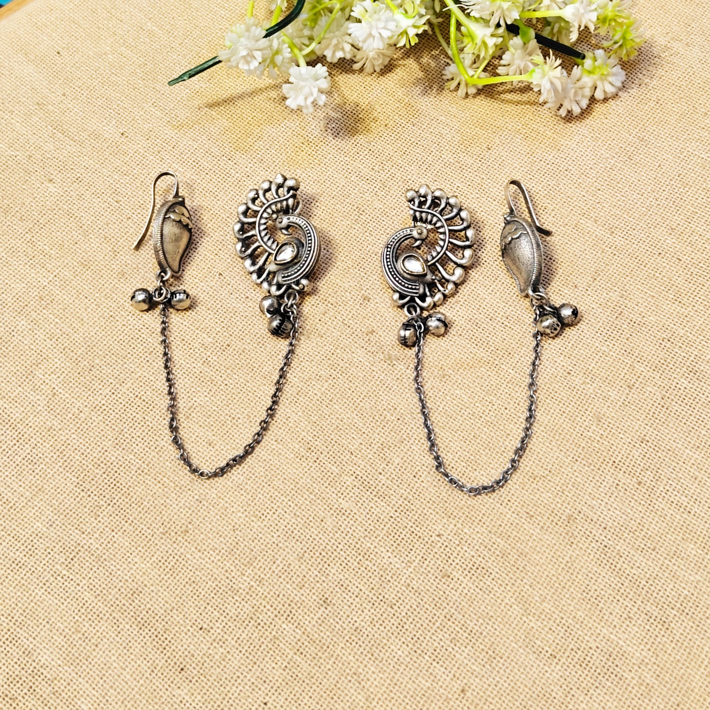 Velora Silver Look Alike Oxidized Earcuff