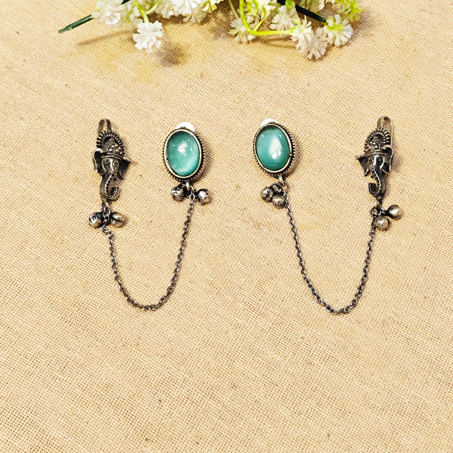 Amoura Silver Look Alike Stone Earcuffs