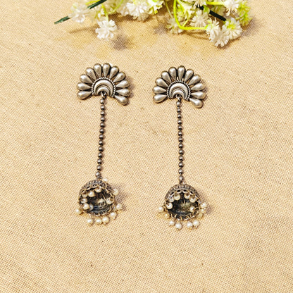 Elva Silver Look Alike Oxidized Earrings