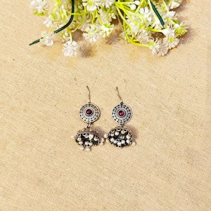 Elva Silver Look Alike Oxidized Dangler