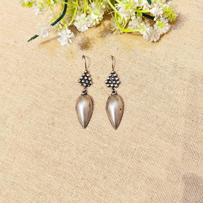 Leaf Silver Look Alike Oxidized Dangler