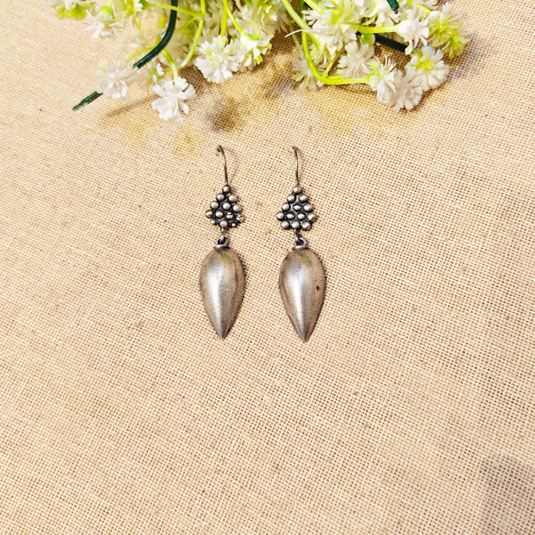 Leaf Silver Look Alike Oxidized Dangler