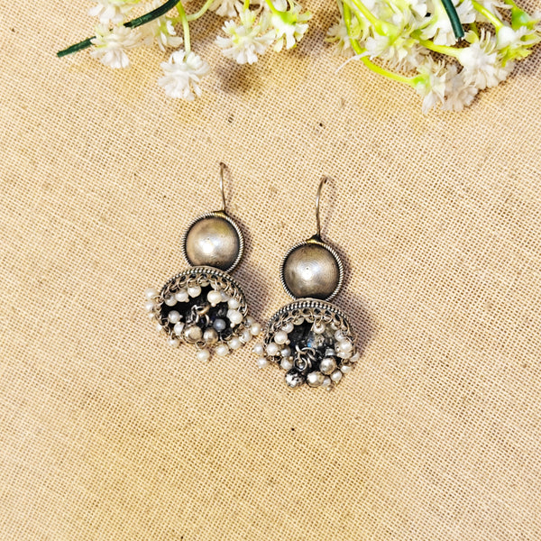 Solene Silver Look Alike Oxidized Dangler