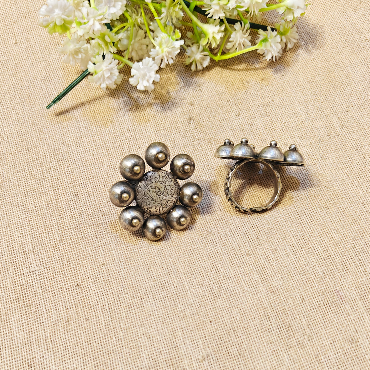 Qyra Silver Look Alike Oxidized Ring