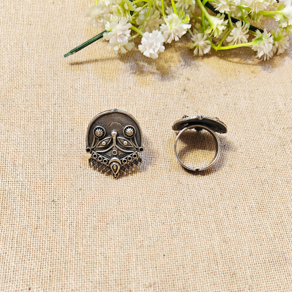 Maa Silver Look Alike Oxidized Ring