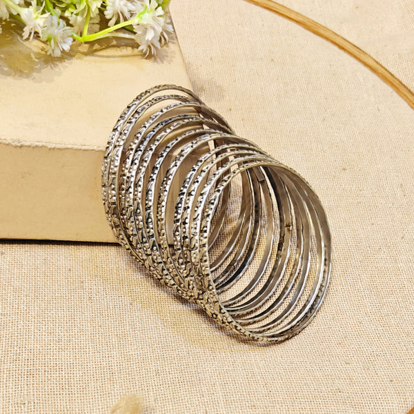 Aarna Silver Look Alike Oxidized Bangles