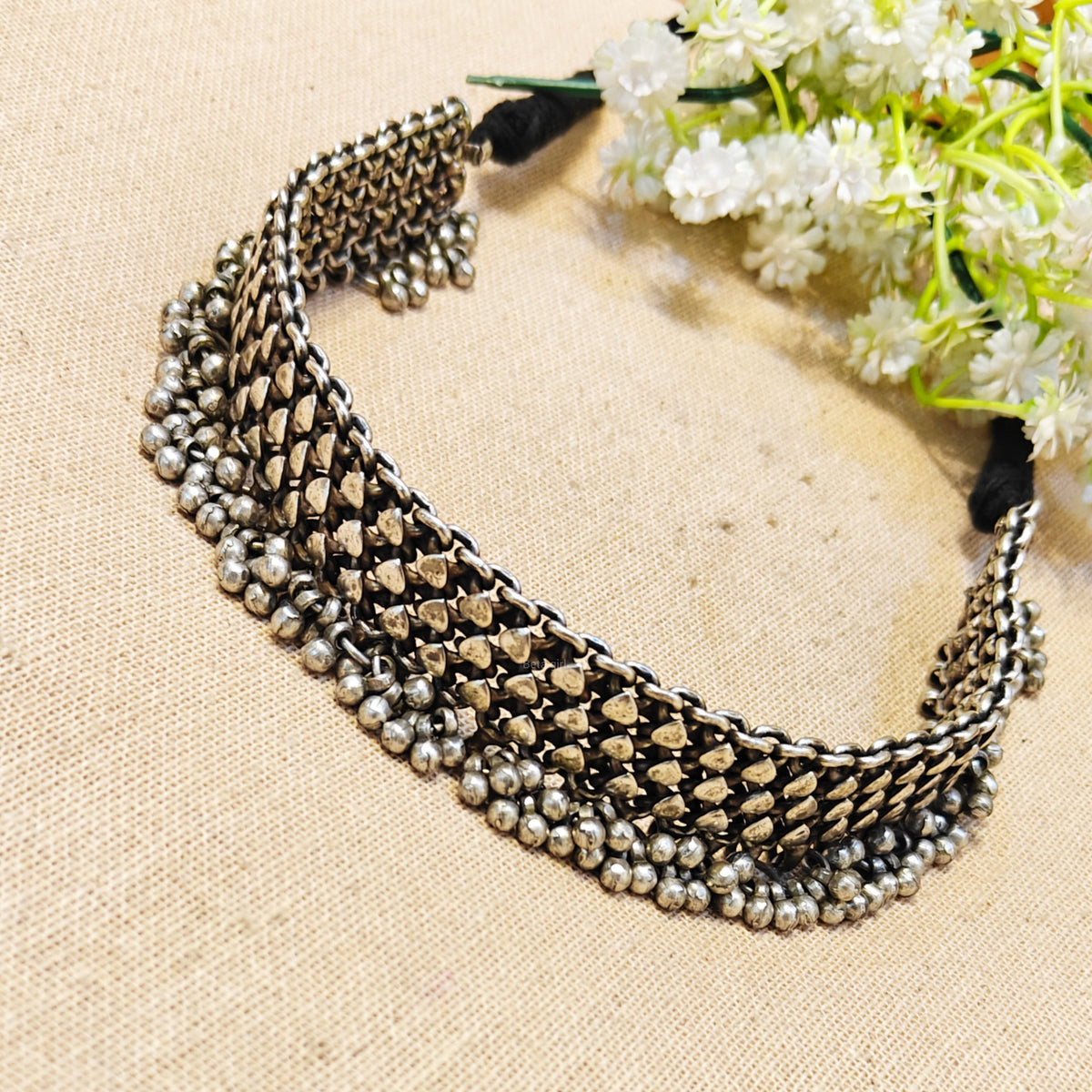 Heart Silver Look Alike Oxidized Choker