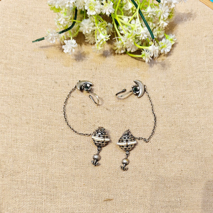Veda Silver Look Alike Oxidized Earcuff
