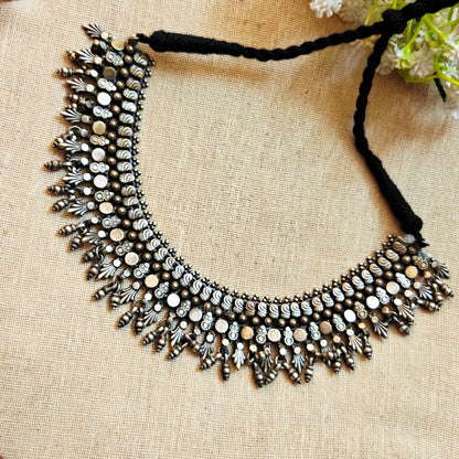 Nori Silver Look Alike Oxidized Choker