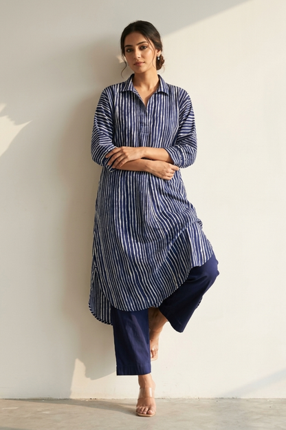 Indigo Linear Rhythm Cotton Satin Collar Box Pleat Kurta Mc