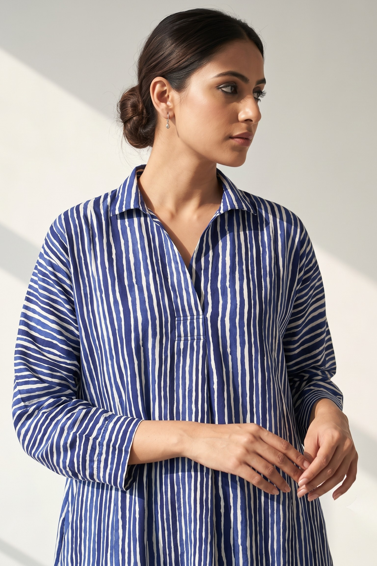 Indigo Linear Rhythm Cotton Satin Collar Box Pleat Kurta Mc