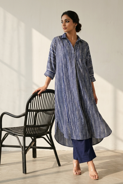 Indigo Linear Rhythm Cotton Satin Collar Box Pleat Kurta Mc
