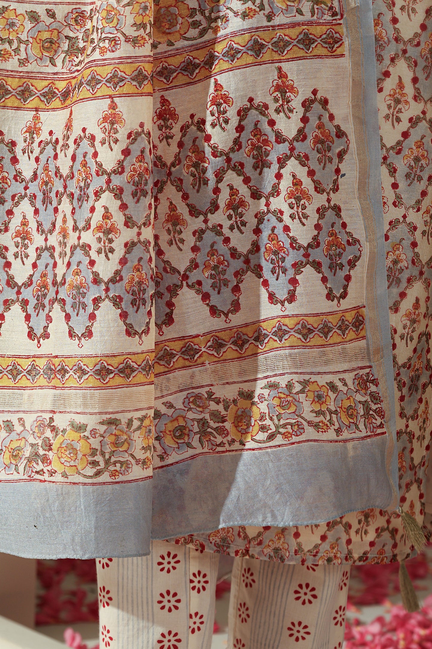 Murraya Ivory Gota Patti Embroidered Chanderi Kurta Set of 3