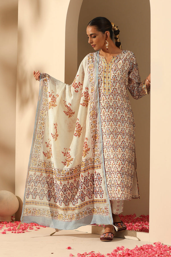 Murraya Ivory Gota Patti Embroidered Chanderi Kurta Set of 3