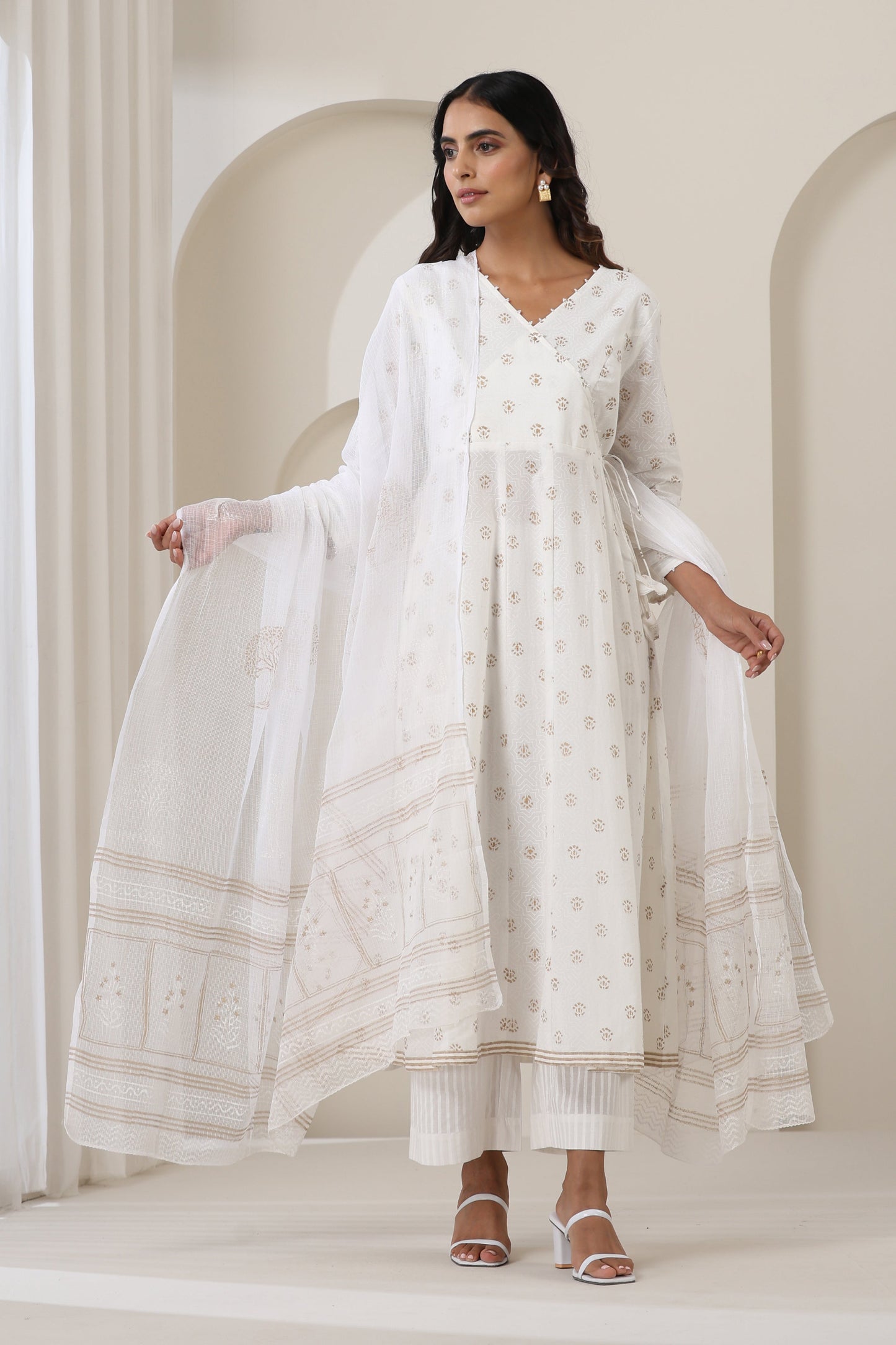 Murraya Stardust White Anarkali Set of 3