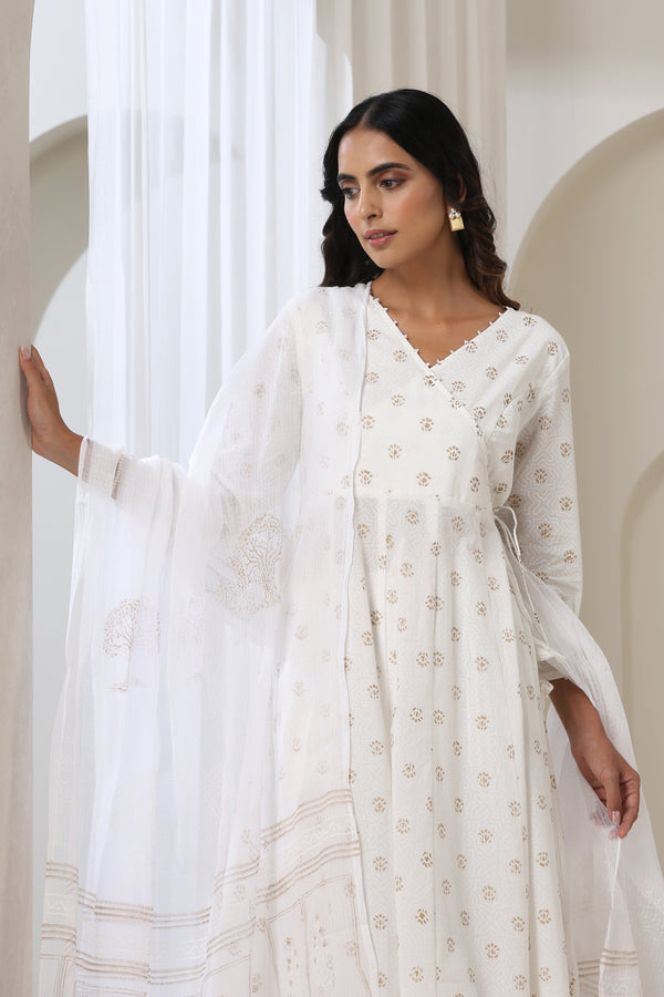 Murraya Stardust White Anarkali Set of 3