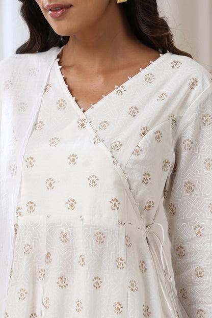 Murraya Stardust White Anarkali Set of 3