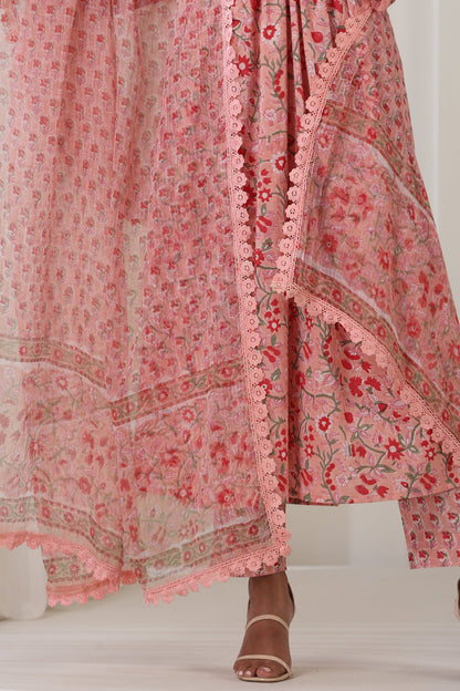 Murraya Blooming Peach Gathered Kurta Set of 3