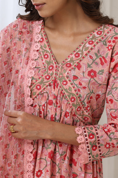 Murraya Blooming Peach Gathered Kurta Set of 3