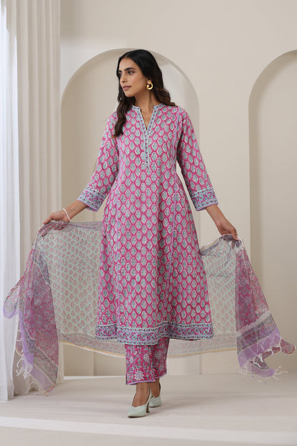 Murraya Purple Aster Gathered Kurta Set of 3