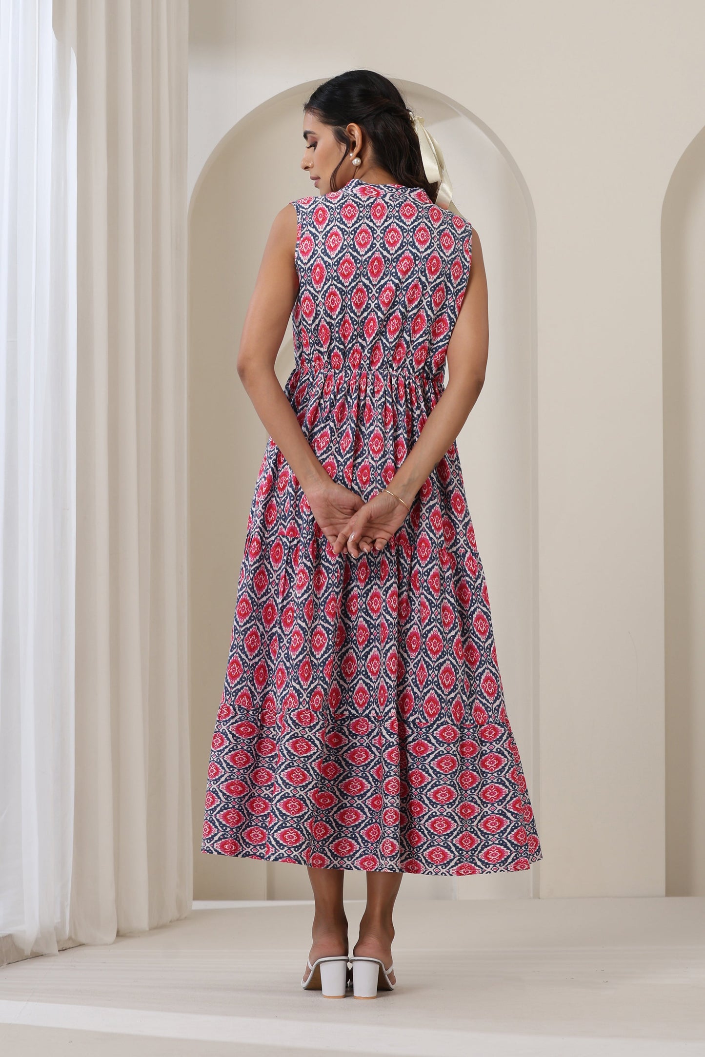 Murraya Sienna Printed Sleeveless Dress