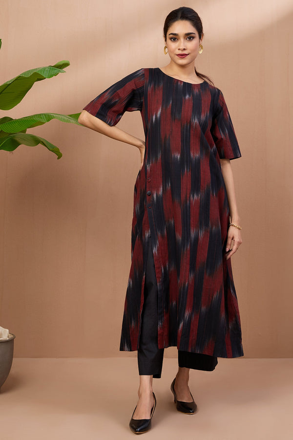 Side Button Front Slit Kurta Kohl Flames Mc