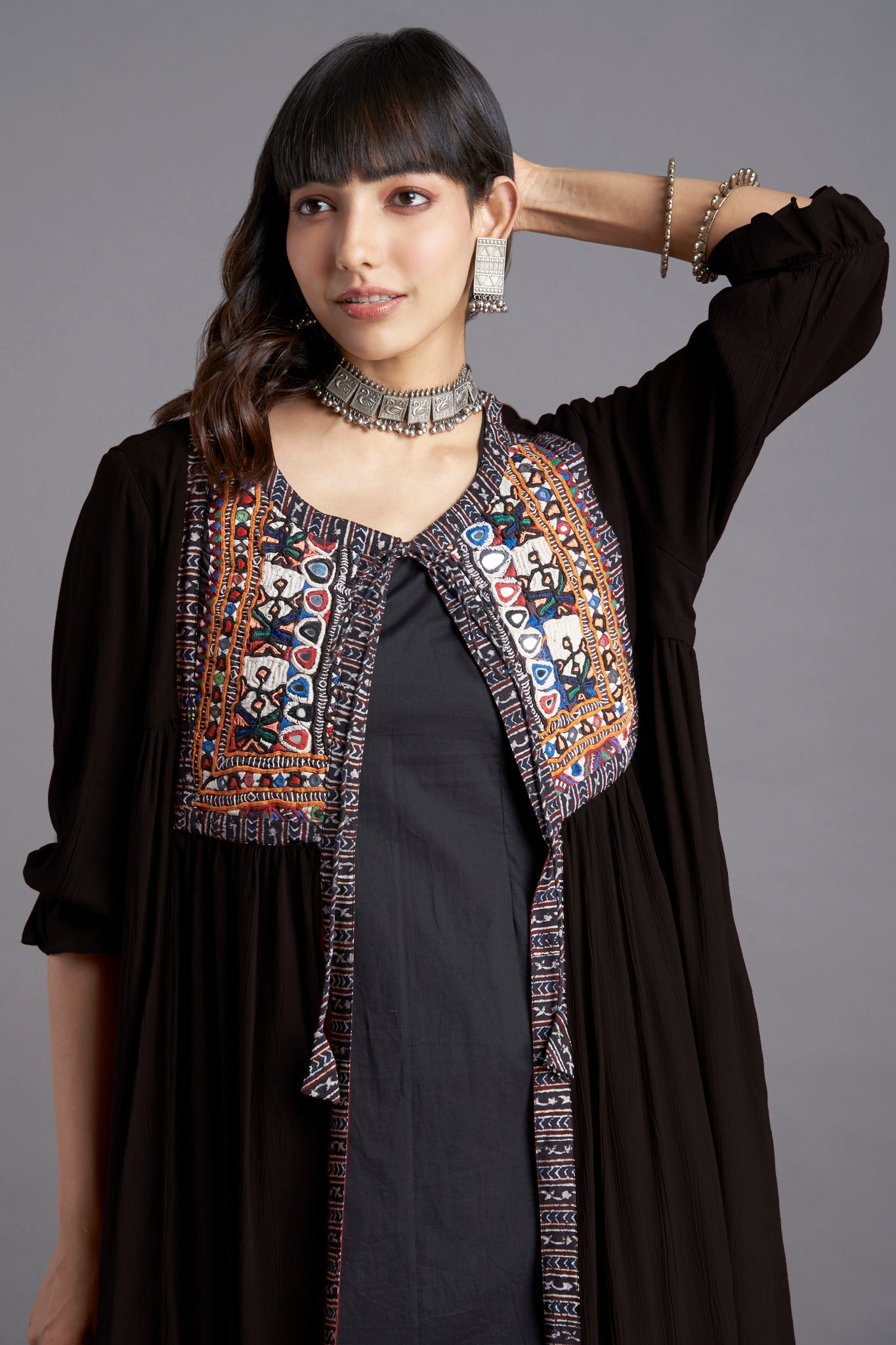 Maati Vintage Kutchi Yoke Jacket - Timeless Ebony & Many Mirrors