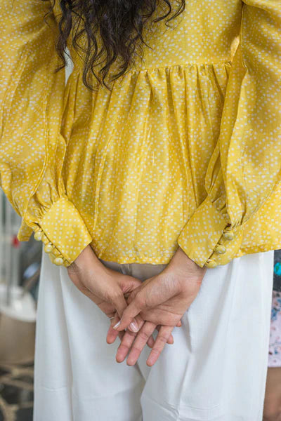 Floral Ribbon blonde top