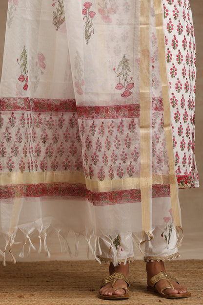 Murraya Pink Poppy Kurta Set of 3