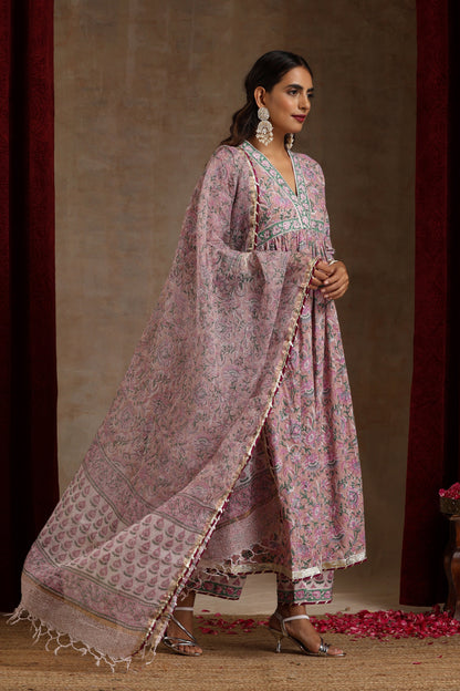 Murraya Lilac Bloom Embroidered Kurta Set of 3