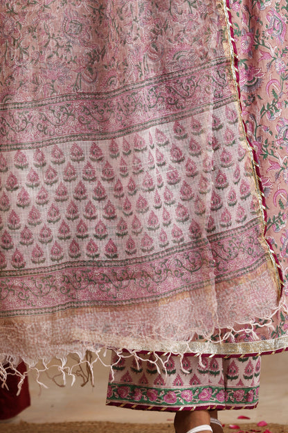 Murraya Lilac Bloom Embroidered Kurta Set of 3